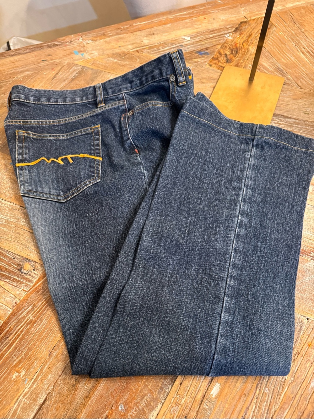Columbia Men's Dark Blue Straight-Leg Jeans with Yellow Stitch Detail